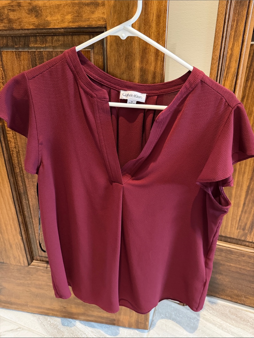 Calvin Klein Burgundy Split V-Neck Flutter Sleeve Blouse